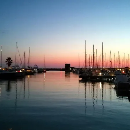 Apartament Il Girasole Sul Mare Marina Di Pisa